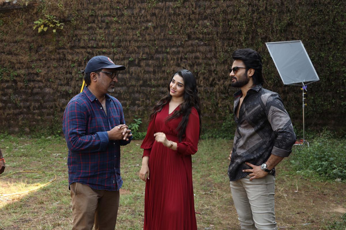 Director Mohanakrishna Indraganti with Krithi Shetty and Sudheer Babu