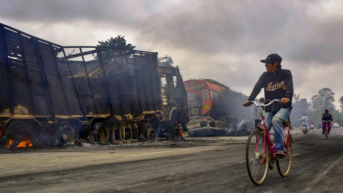 Manipur unrest: CM chairs high-level meeting; Govt orders internet suspension in 5 valley districts for 3 days