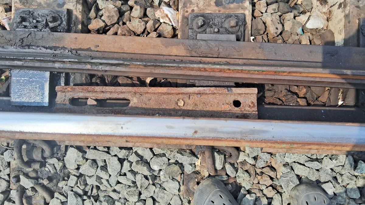 Government Railway Police investigating act of sabotage near Tiruvottiyur station