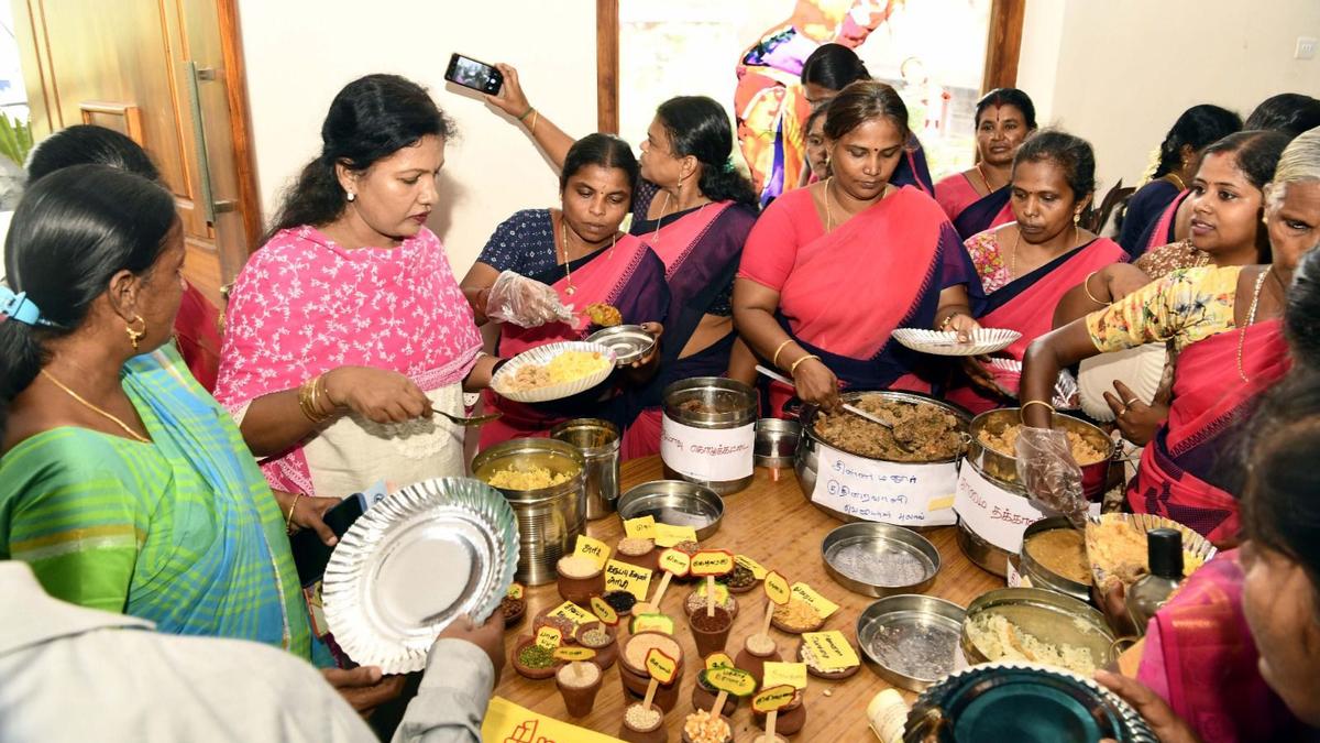 At grievance meet, Theni farmers learn benefits of spraying fertilisers using drone