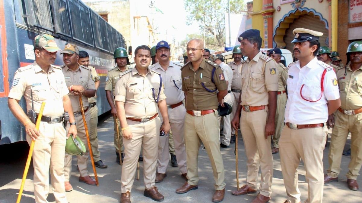 Bagalkot: Stones thrown at Shivaji Jayanti procession, meat shops; situation under control