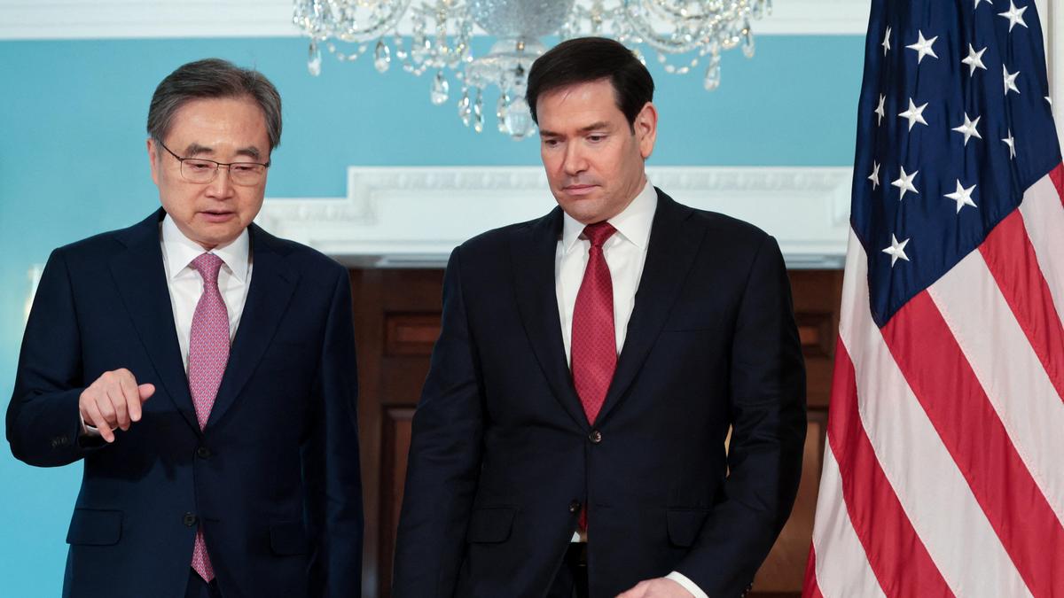 South Korea, U.S. militaries discuss moving Patriot missiles to Iran war, Seoul says