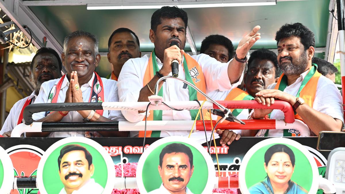 Candidates focus on interaction with the public as they campaign for votes