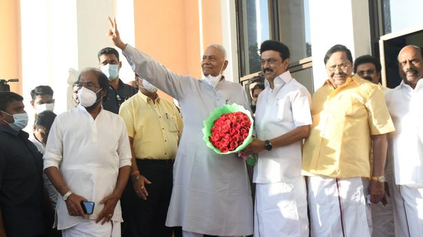 Governors functioning as agents of ruling party at Centre: Yashwant Sinha