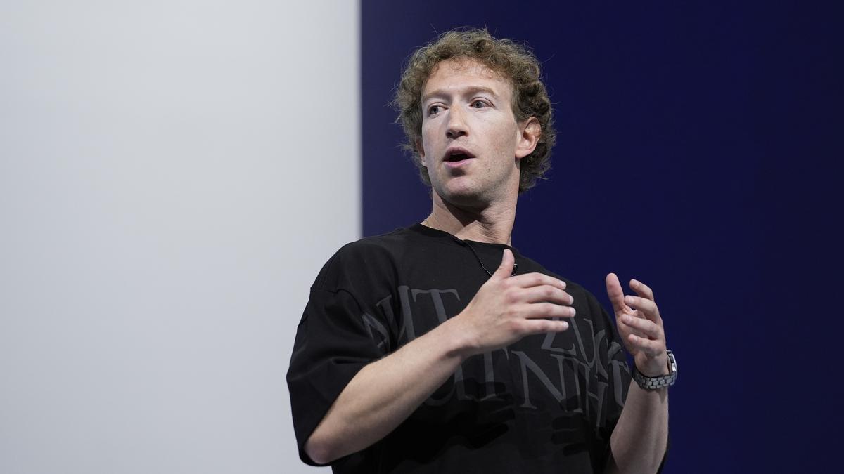 Mark Zuckerberg will cohost reception with Republican billionaires for Trump inauguration