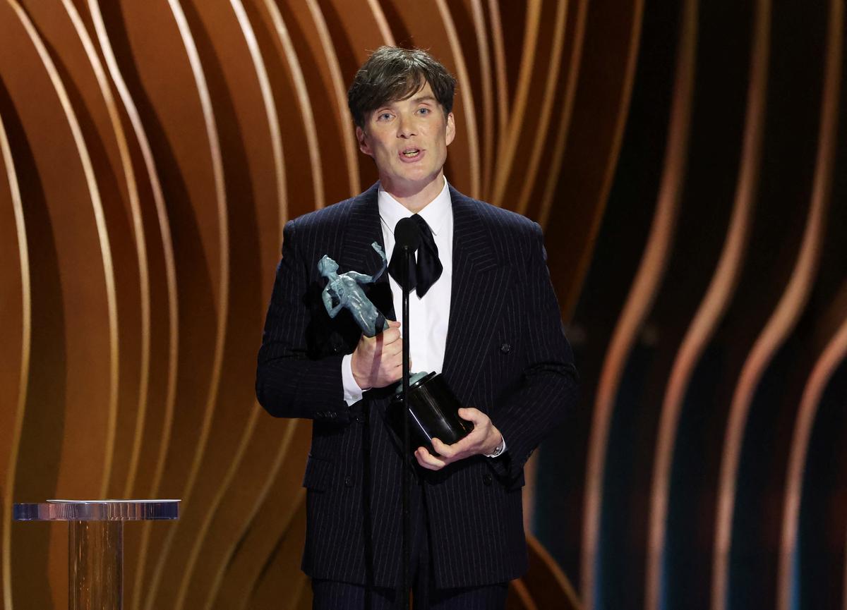 Cillian Murphy receives the award for Best Male Actor in a Leading Role for âOppenheimerâ during the 30th Screen Actors Guild Awards, in Los Angeles, California, U.S., February 24, 2024.