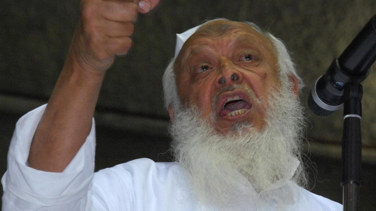 Jamiat chief Madani’s Al Falah remarks trigger row 