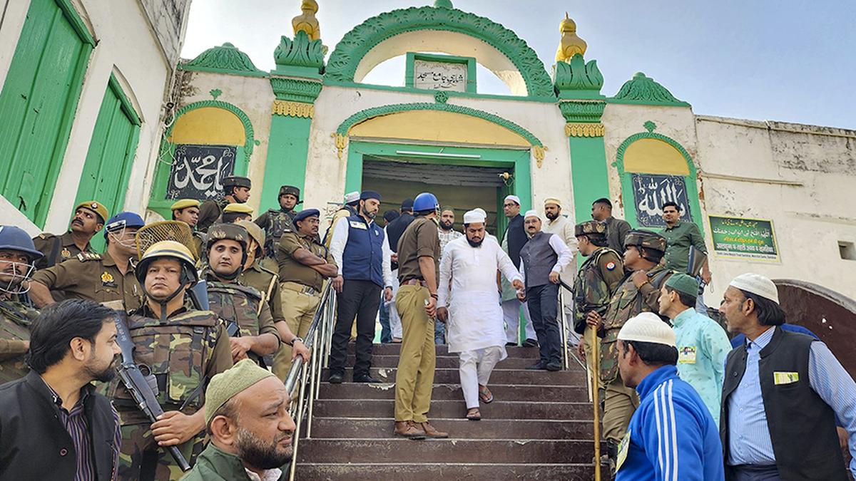 Sambhal mosque case: Allahabad High Court seeks response from government and ASI