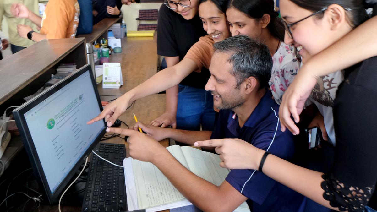 Maharashtra Board declares Class 12 results; 93.37% students pass exams as girls outshine boys