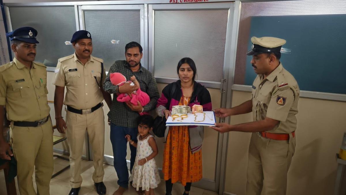 Swift action by Railway police restores lost valuables worth ₹19 lakh to passenger