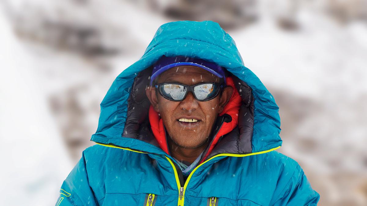 Pasang Dawa summits Mt. Everest for record 27 times, ties with Kami