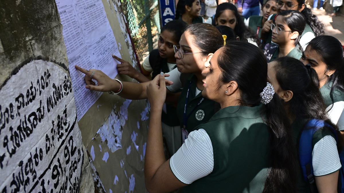 First day of II PUC exam gets off to a smooth start across State