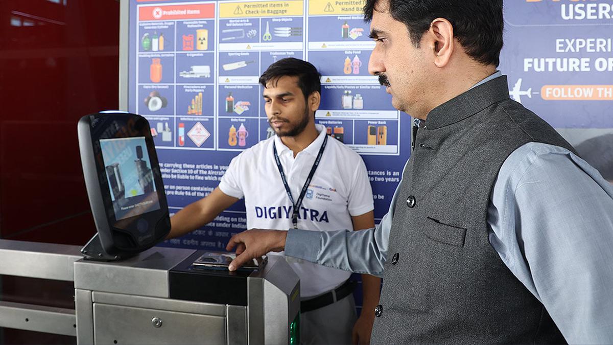 Passengers say CISF, airport staff are collecting biometric data without consent