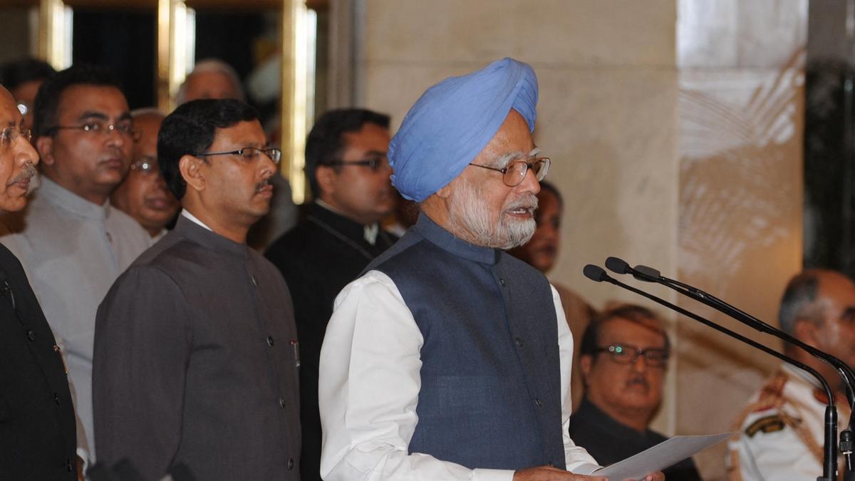 Manmohan Singh: An easy boss with some mischievous humour