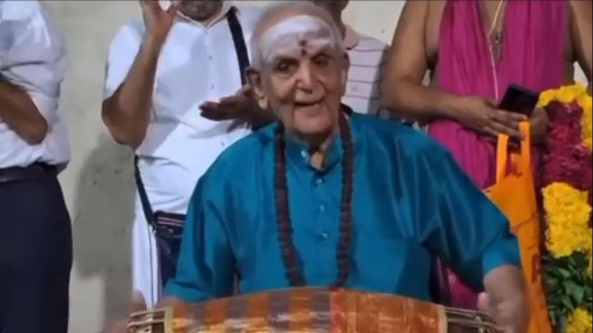 Umayalpuram K. Sivaraman performs after 80 years at the venue where he made his debut