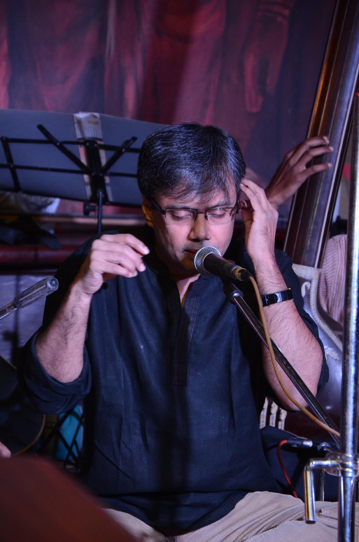 Amit Chowdhary performing.