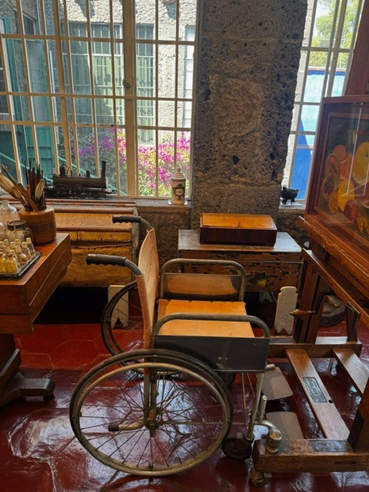 The artist’s wheelchair The artist’s wheelchair