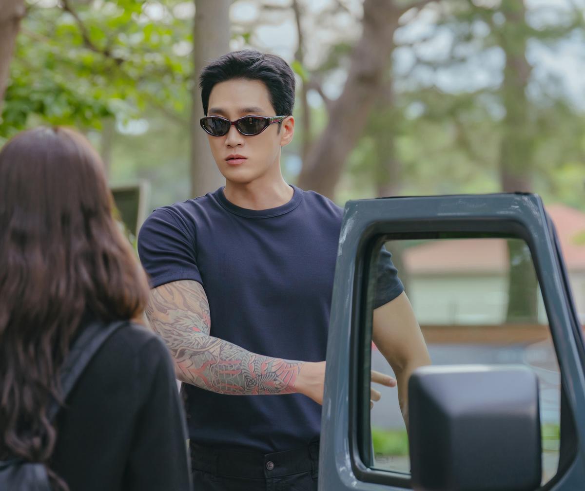 'स्प्रिंग फीवर' के एक दृश्य में अहं बो-ह्यून