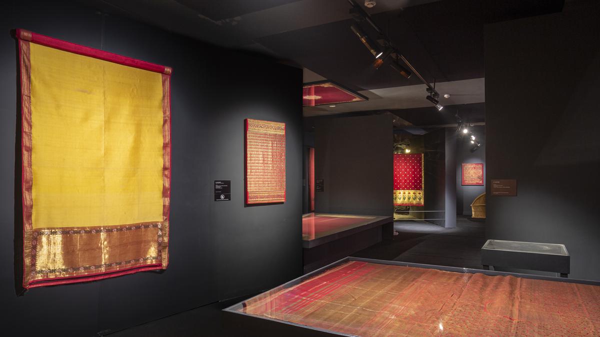 New Delhi | Textile exhibition Vayan - The Art of Indian Brocades delves into the history of the decorative weave