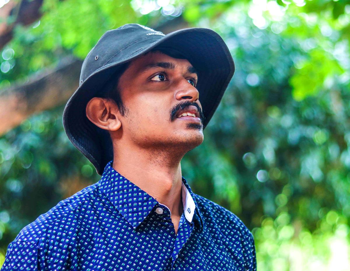 प्रकृति शिक्षक और लेखक युवान एवेस