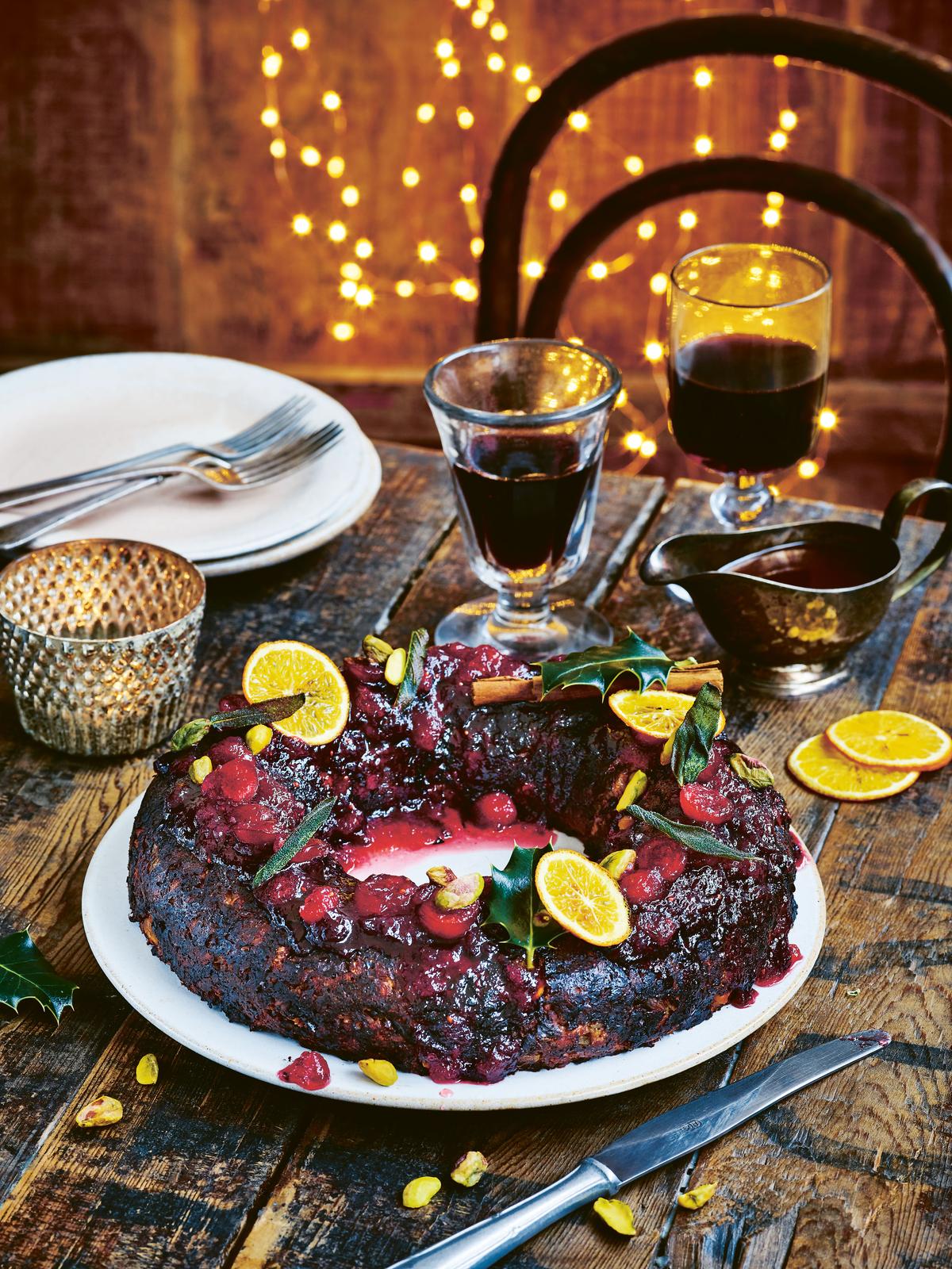 Nut roast wreath