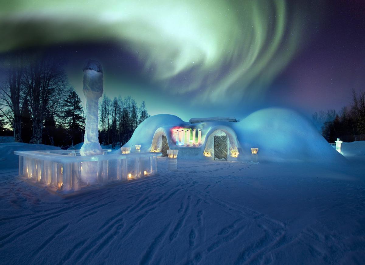 Snowland igloo restaurant northern lights Rovaniemi Lapland Finland ; Photos: @Visit Rovaniemi 