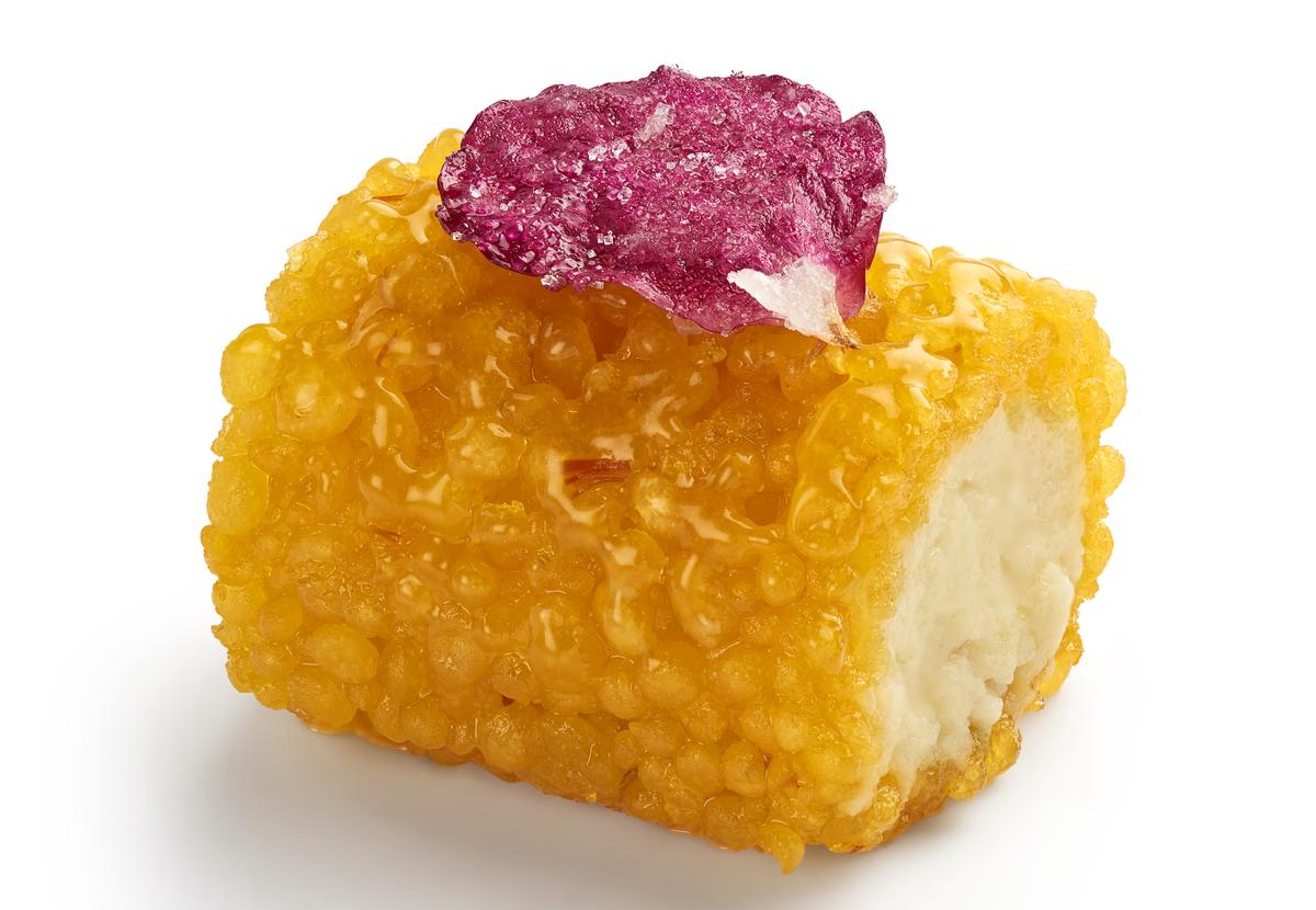Boondi kalakand roll