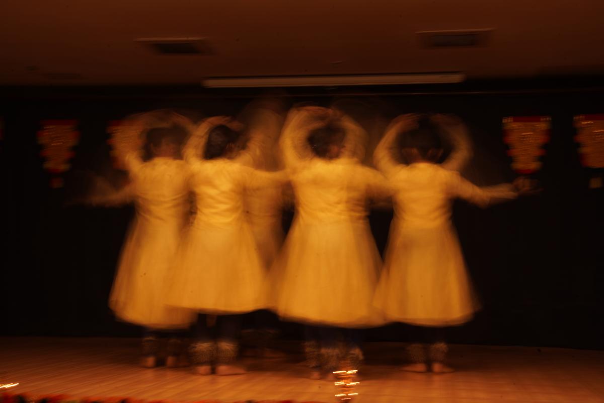 An artistic performance from Kolkata