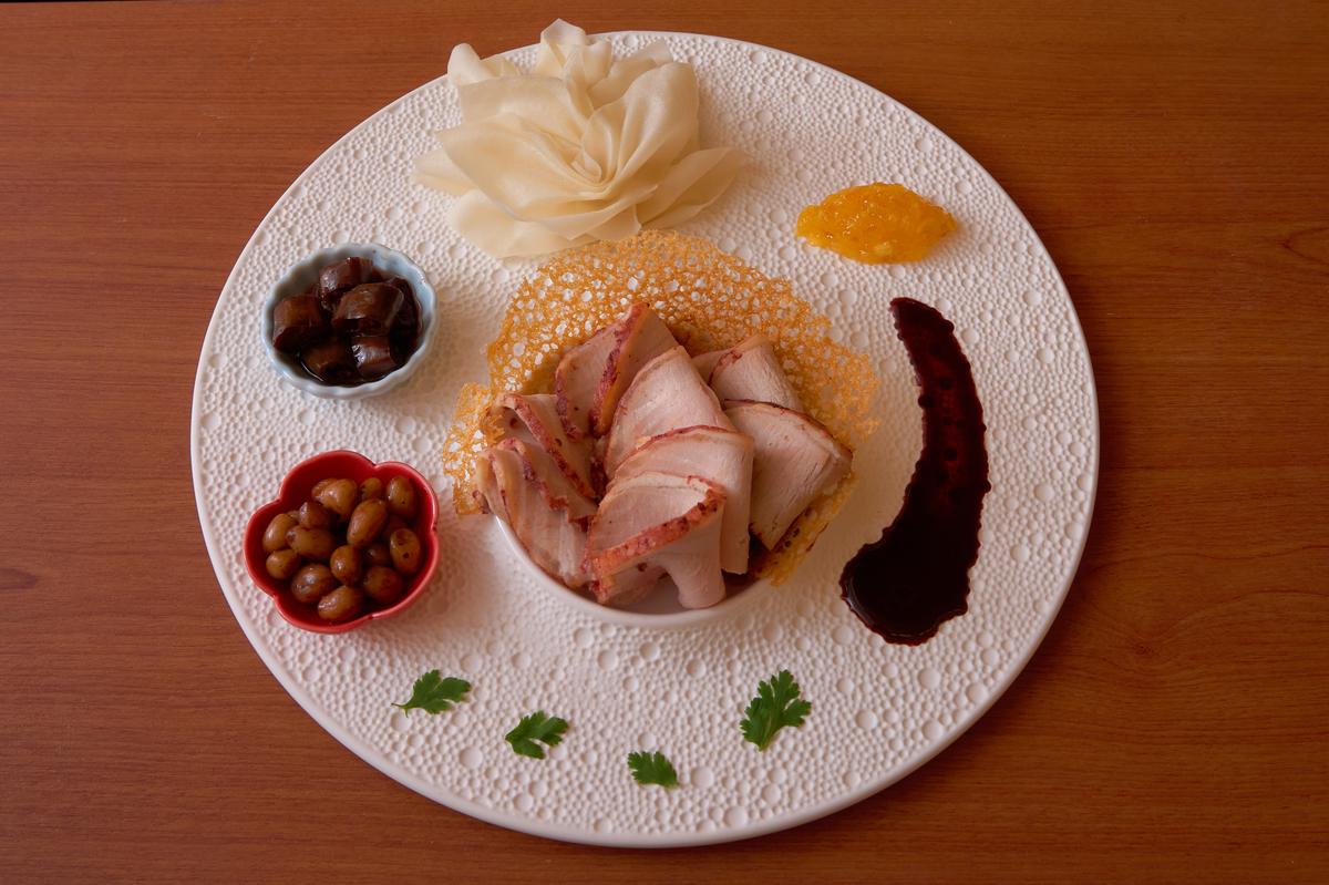           नेग्रोनी चार सुई पोर्क                        