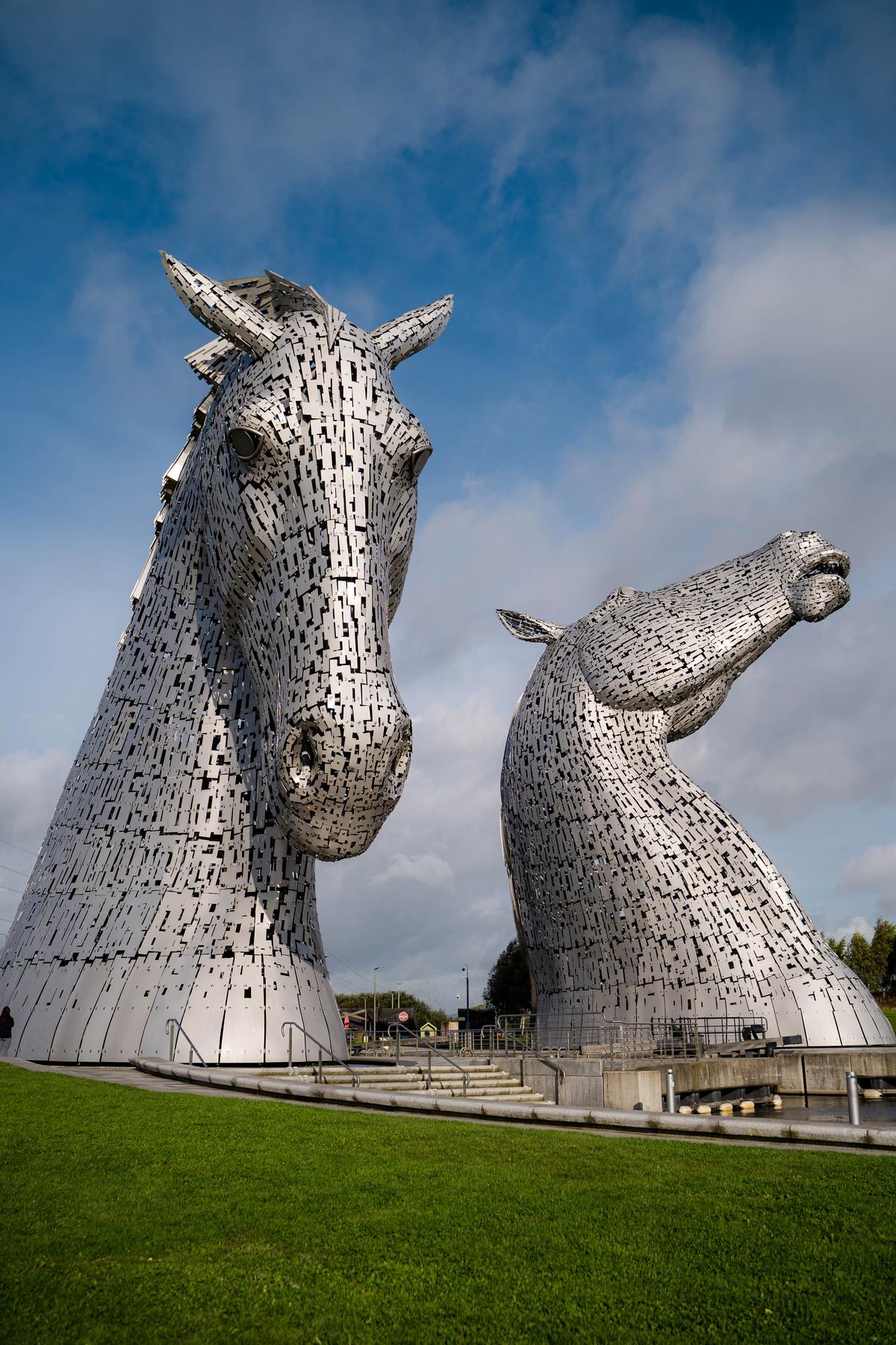 The Kelpies are a pair of monumental steel horse-heads, you’ll encounter on the Scotch trail, between Falkirk and Grangemouth, Scotland The Kelpies are a pair of monumental steel horse-heads, you’ll encounter on the Scotch trail, between Falkirk and Grangemouth, Scotland