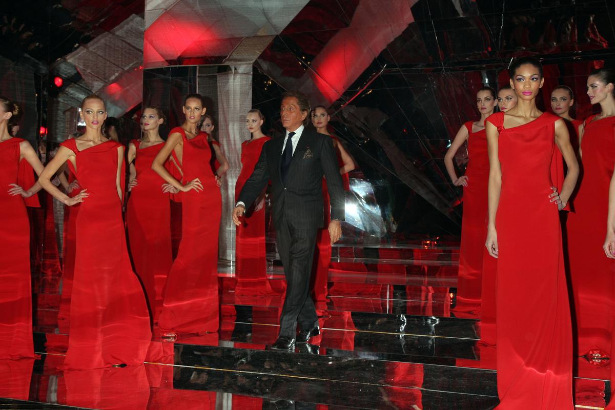 Valentino at his last fashion show, during Paris Fashion Week, in 2008 Valentino at his last fashion show, during Paris Fashion Week, in 2008