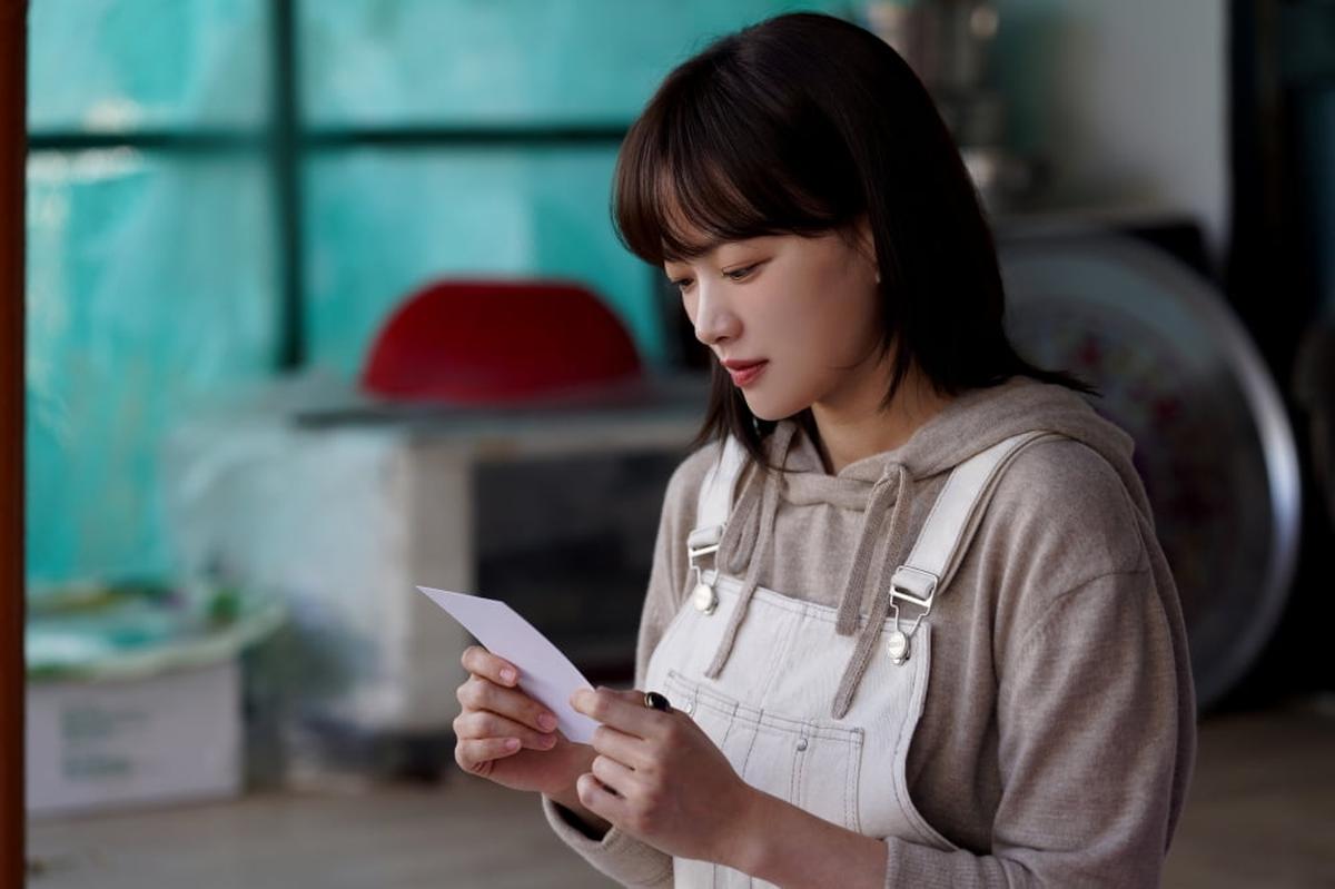 Chun Woo-hee in a scene from The Atypical Family 