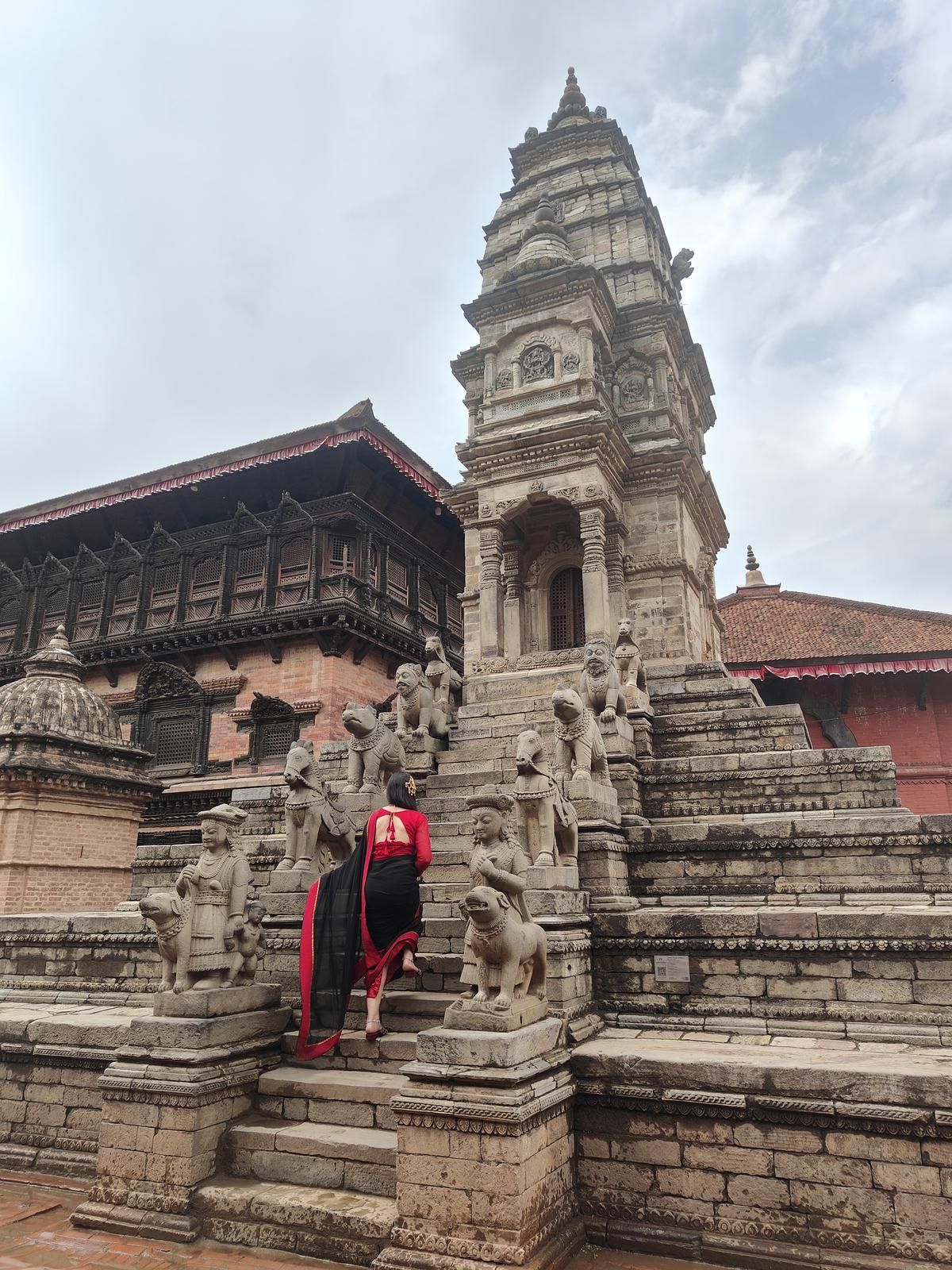 Bhaktapur Durbar Square is former royal palace complex, which housed the Malla kings of Nepal from the 14th to 15th century Bhaktapur Durbar Square is former royal palace complex, which housed the Malla kings of Nepal from the 14th to 15th century