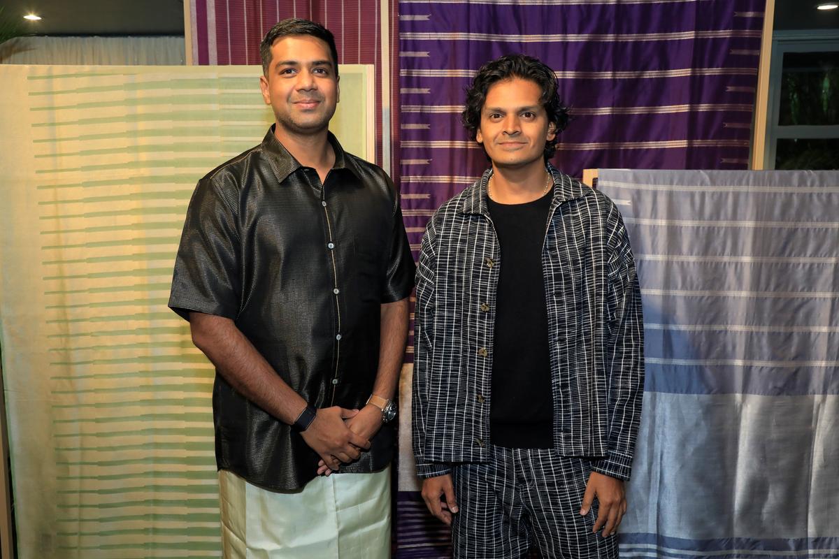 Manmohan Ram e Naushad Ali