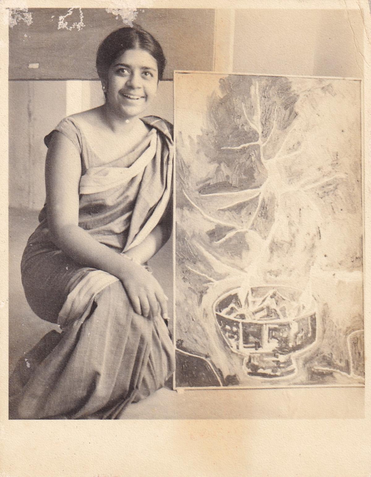 अपनी मजबूत लाइनों के लिए जाने जाने वाले प्रेमलाथा का कहना है कि वे दक्षिणी कलाकारों की एक विशिष्ट विशेषता हैं अपनी मजबूत लाइनों के लिए जाने जाने वाले प्रेमलाथा का कहना है कि वे दक्षिणी कलाकारों की एक विशिष्ट विशेषता हैं