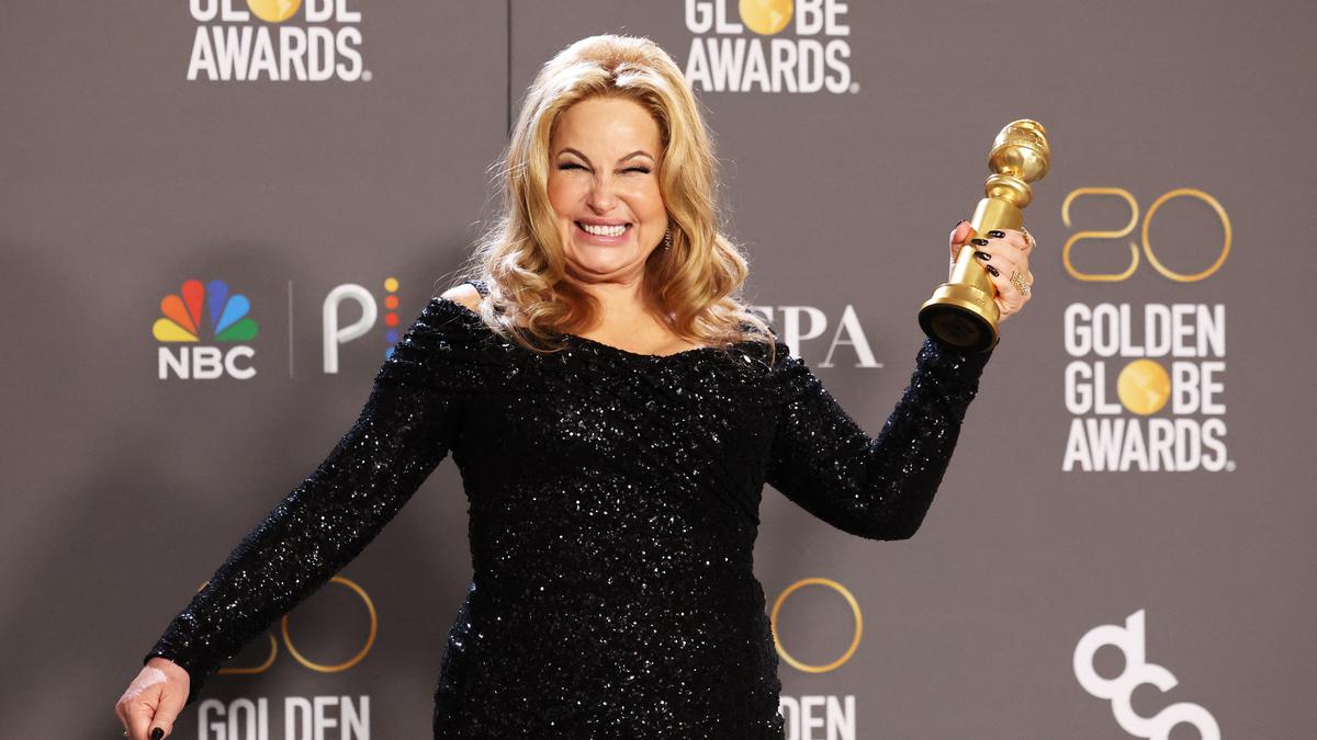 These golden girls | Jennifer Coolidge and Jamie Lee Curtis are acknowledgement of the shining moment that older women are having