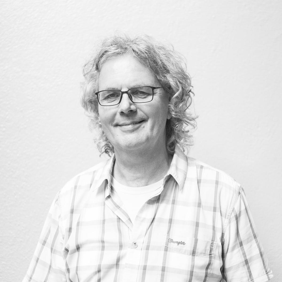 Helmut Schippert Helmut Schippert