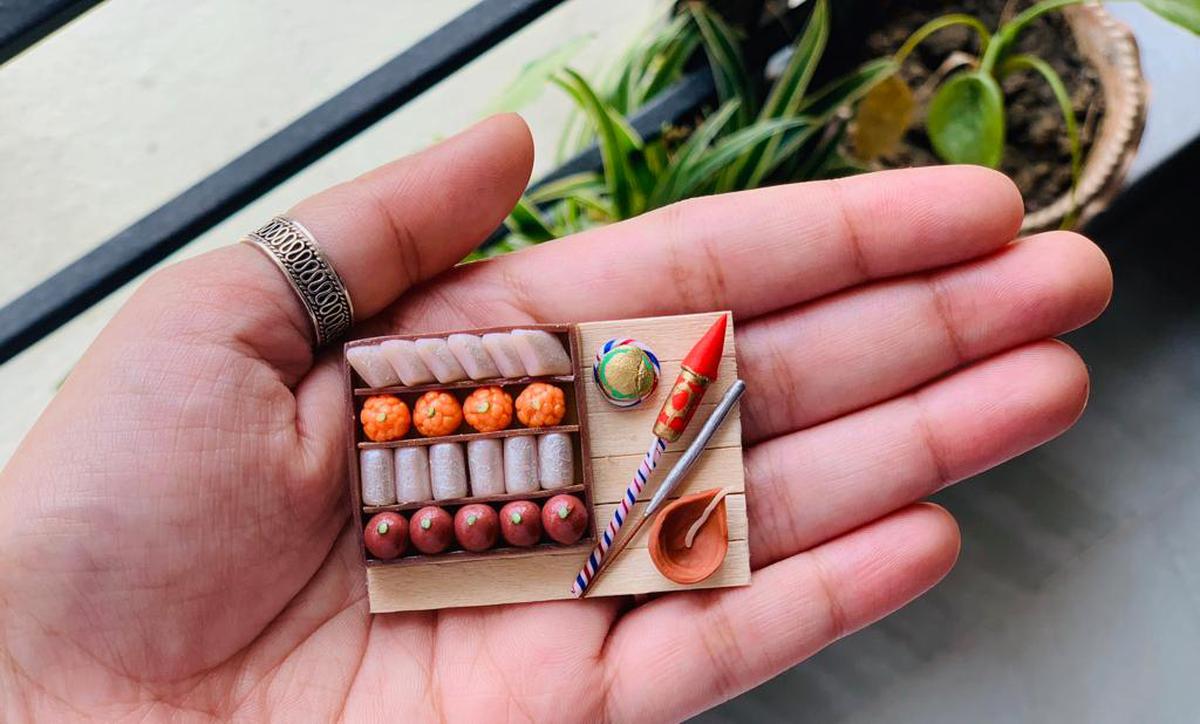 miniature art  Satiate your miniature cravings with Agnika