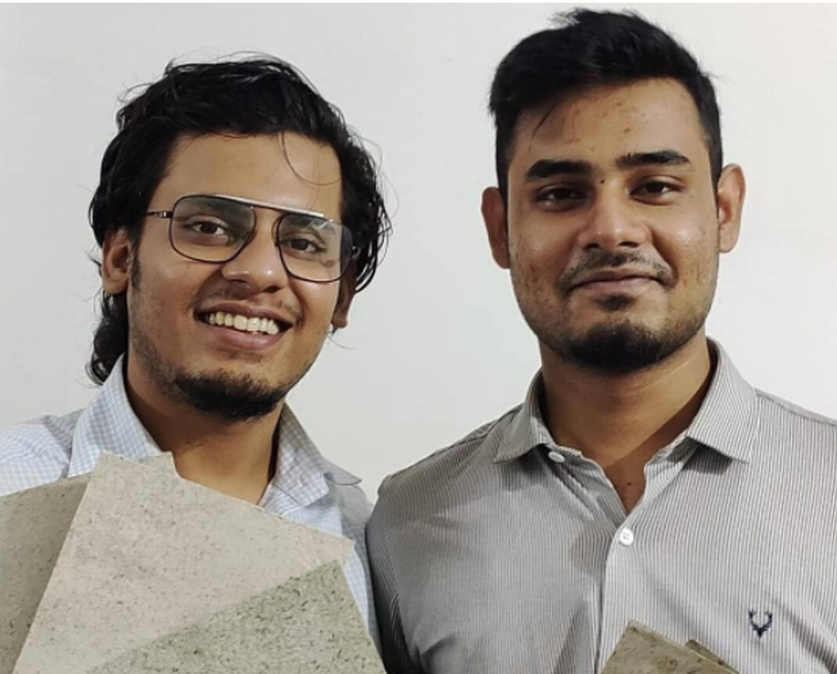 रूपंकर भट्टाचार्जी और अनिकेट धर रूपंकर भट्टाचार्जी और अनिकेट धर