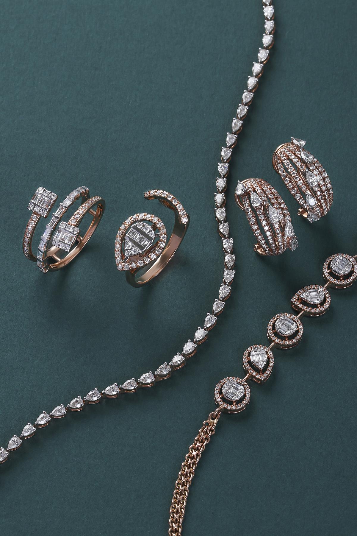 Jewellery at Fiona Diamonds