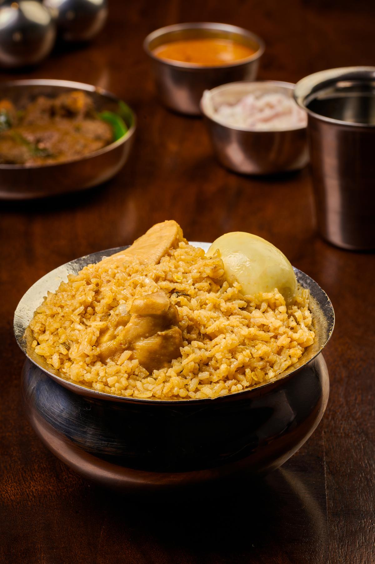 Madurai Mes Authentic Indian Cuisine - 8v7f84t