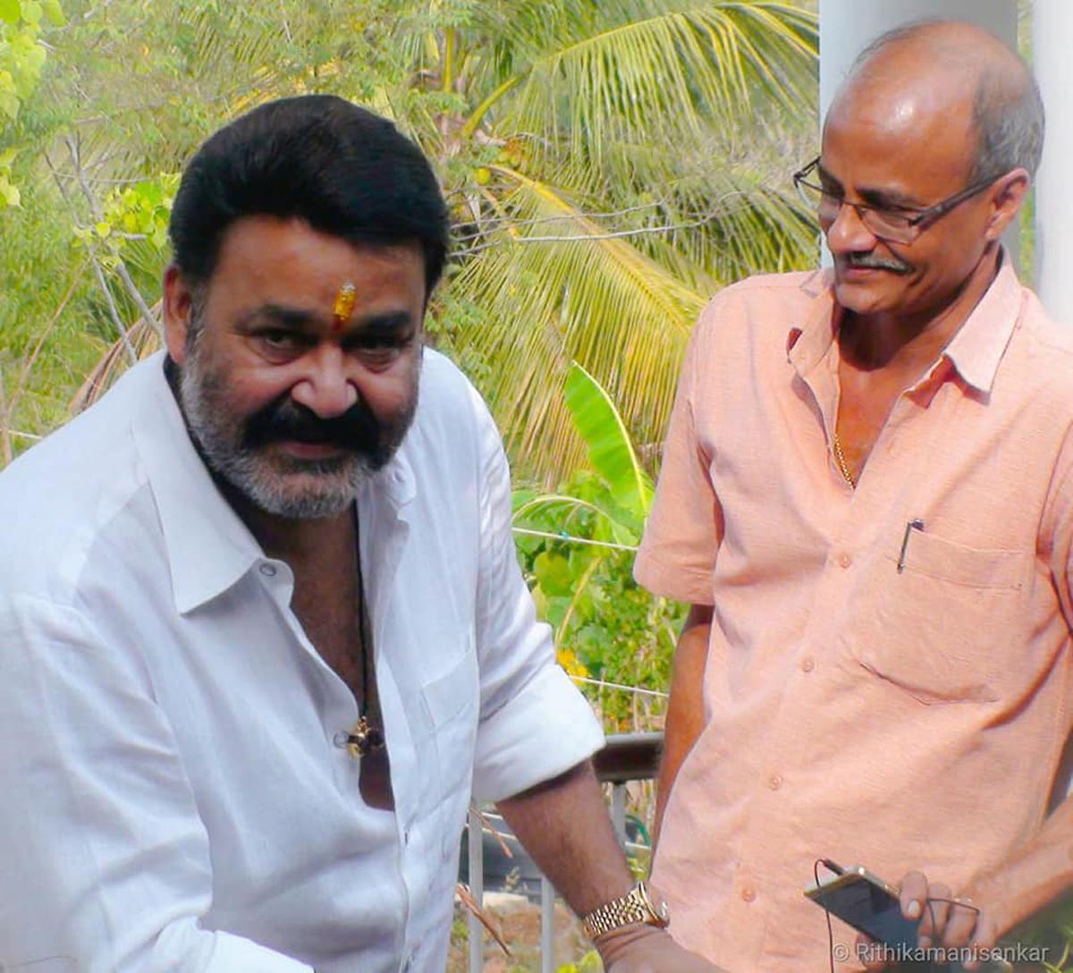 Acteur Mohanlal bij Gurukripa Heritage Ayurvedic Treatments Acteur Mohanlal bij Gurukripa Heritage Ayurvedic Treatments
