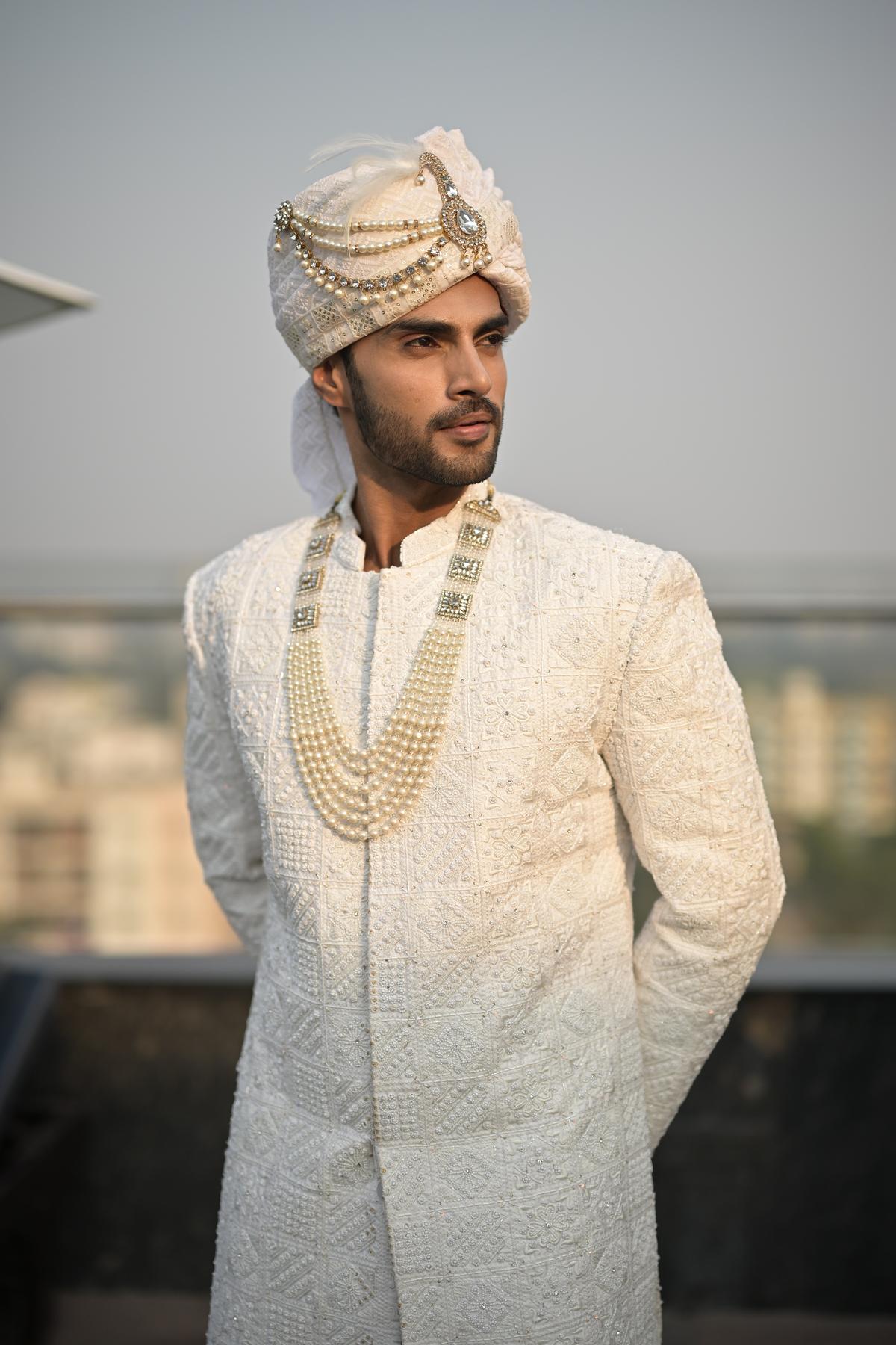 An outfit on Rent An Attire