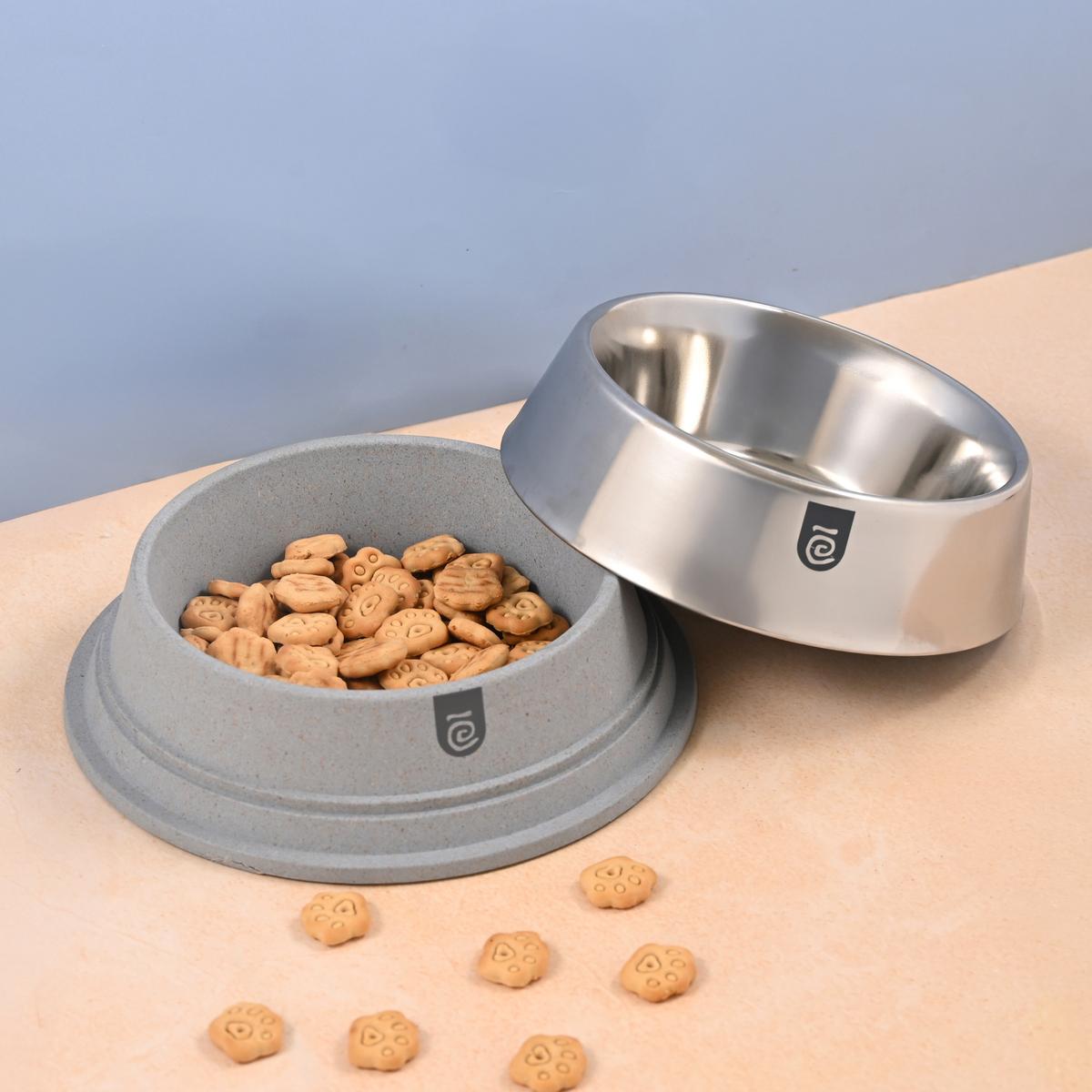 A pet feeding bowl crafted at Eha A pet feeding bowl crafted at Eha