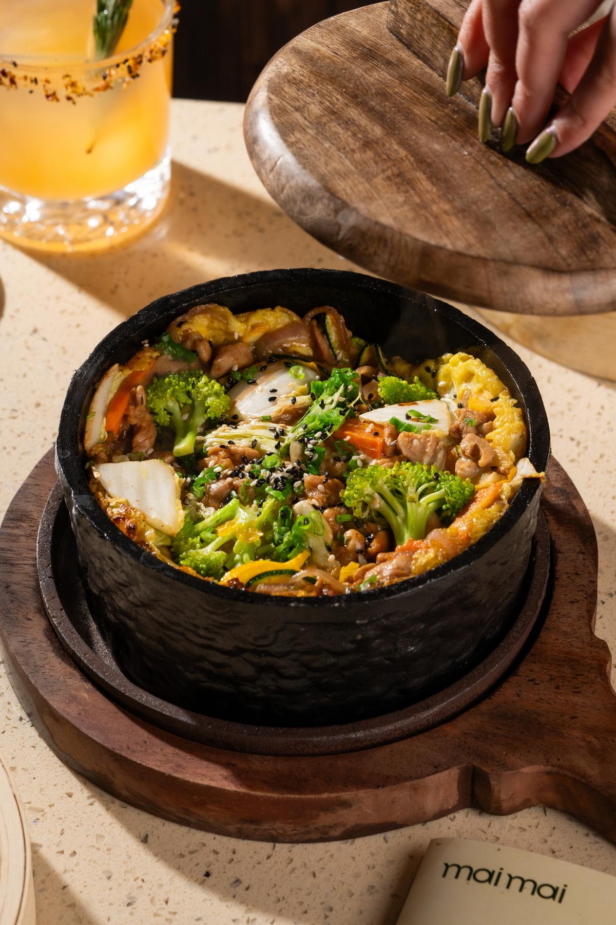 Sizzling Oyako Donburi at Mai Mai