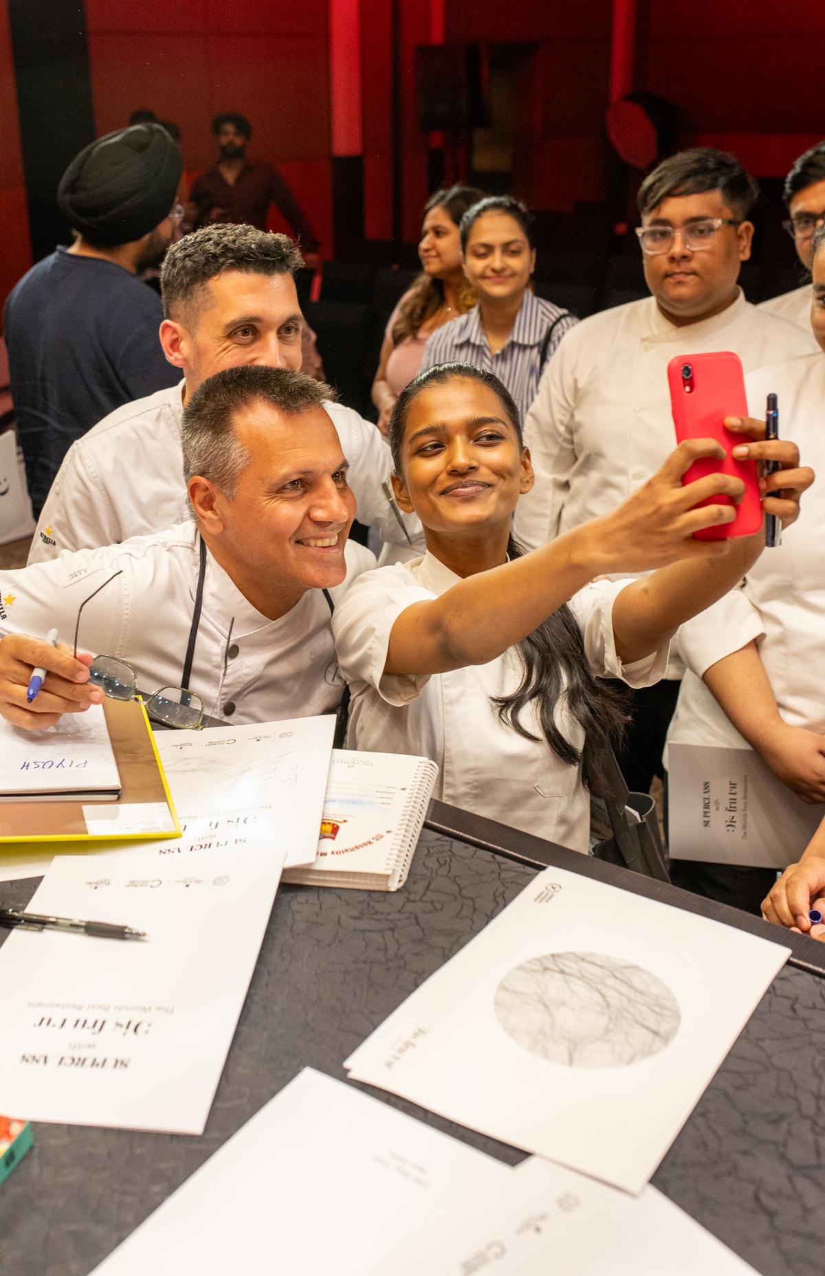 Chef Oriol Castro with students from Indian School of Hospitality (ISH) Chef Oriol Castro with students from Indian School of Hospitality (ISH)