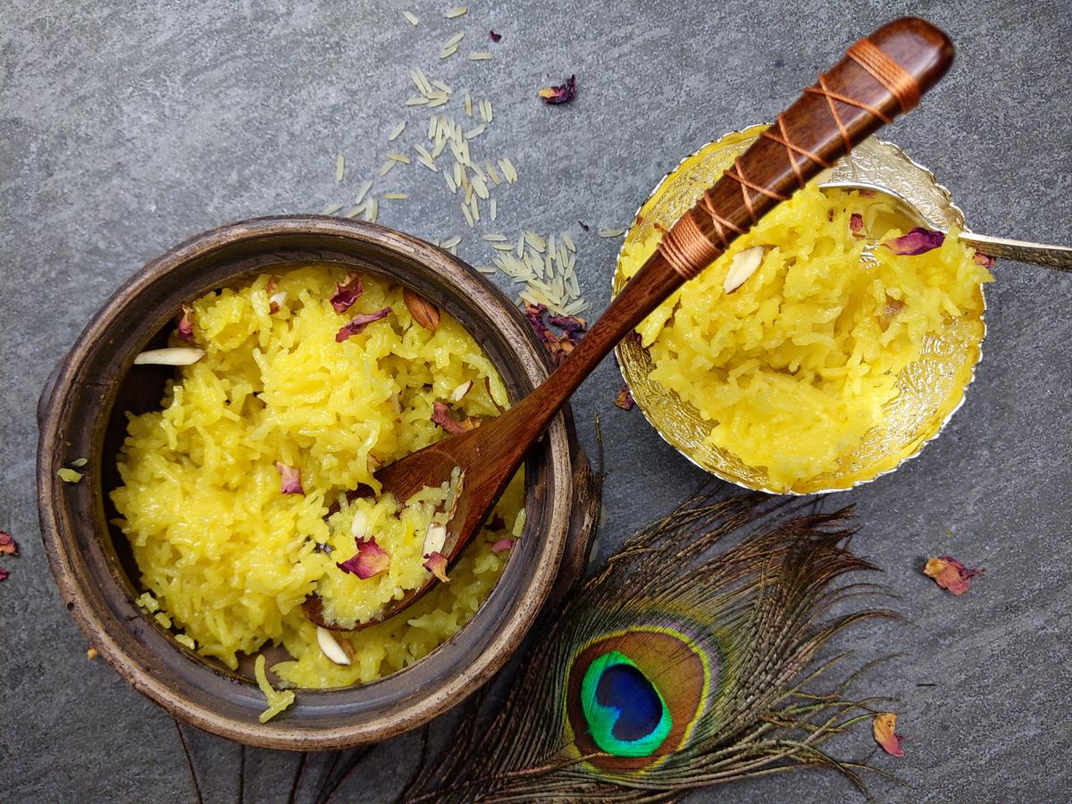 Meethe chawal cooked with turmeric 