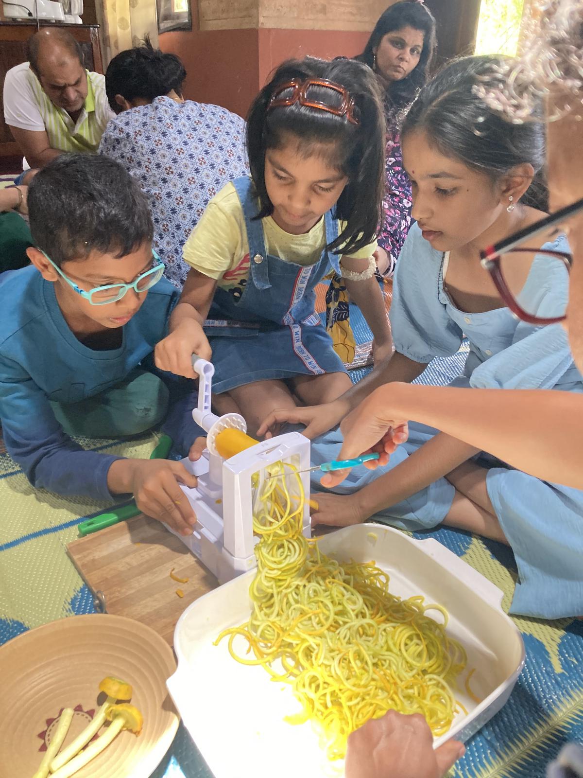 Snapshots from the “Let Food Be Your Medicine” Workshop Snapshots from the “Let Food Be Your Medicine” Workshop