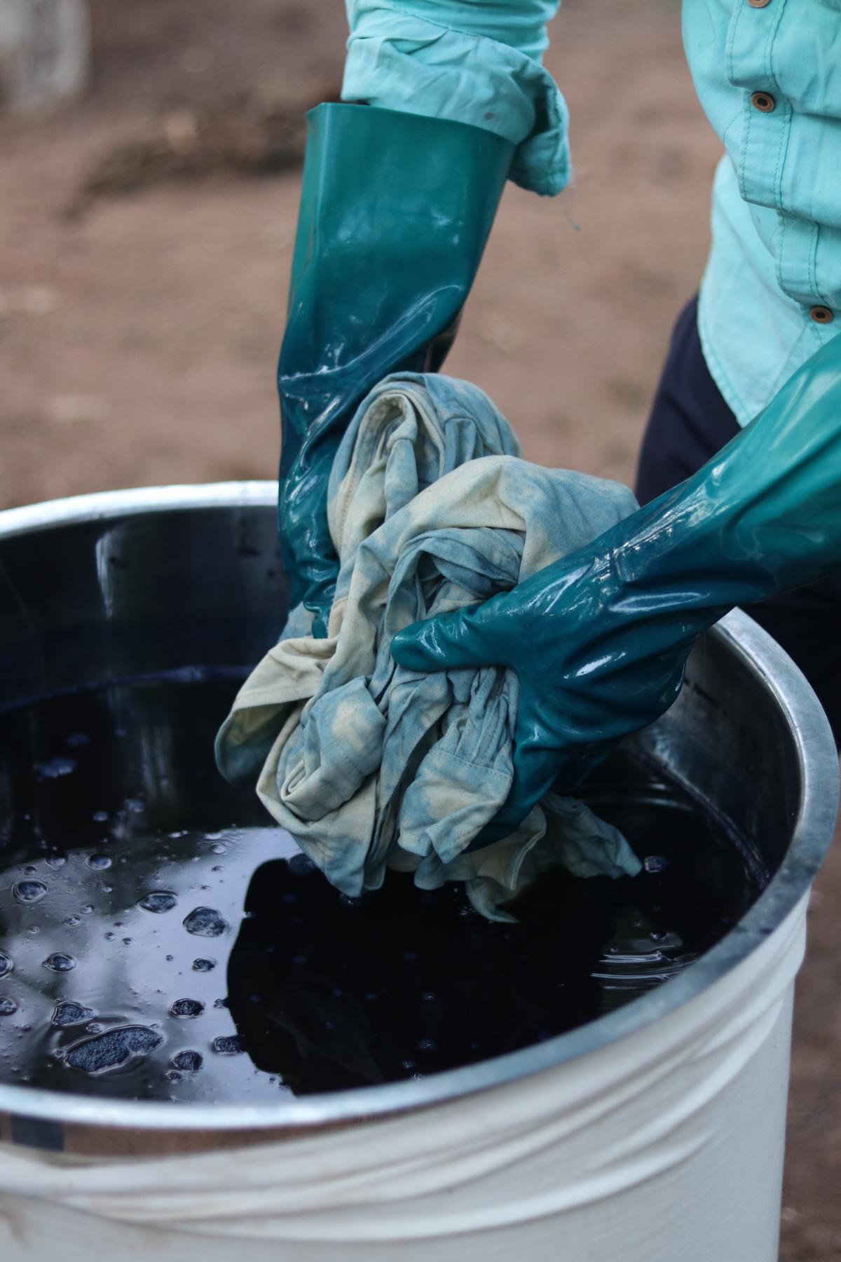 The natural dyeing process at Crcle
