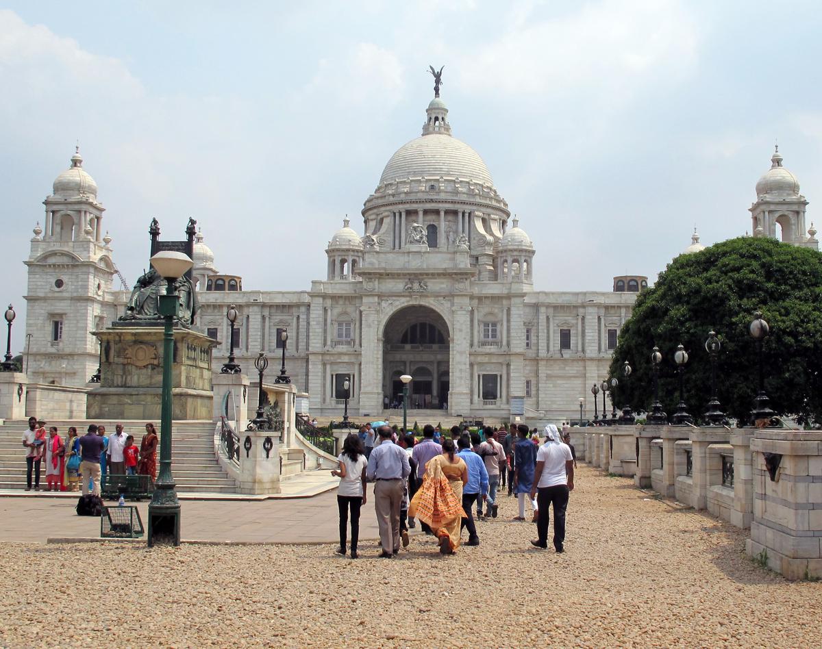 Nostalgia Is Kolkata cashing in on British Raj memories? - The Hindu